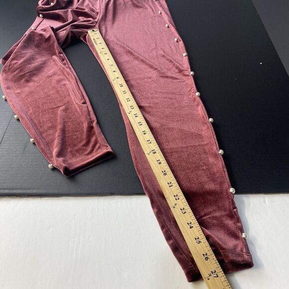 Torrid Platinum Velvet Leggings Pearl Accents Soft Size 2 Womens Athletic Used - Picture 6 of 13